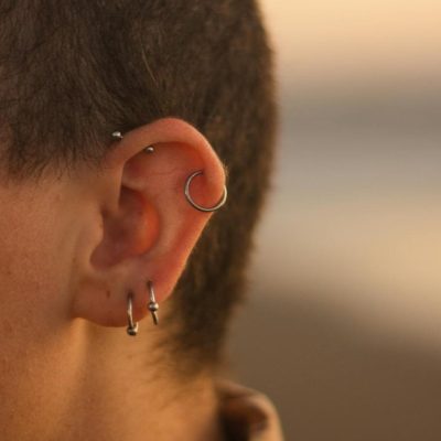 ear lobe piercing new