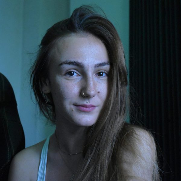 new latest nose piercing